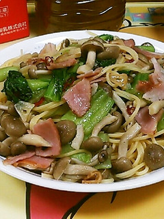 春野菜で美味しく!青梗菜のペペロンチーノ-レシピのメイン写真