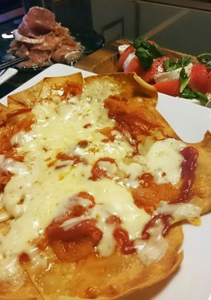 ワンタンの皮でピザ-レシピのメイン写真