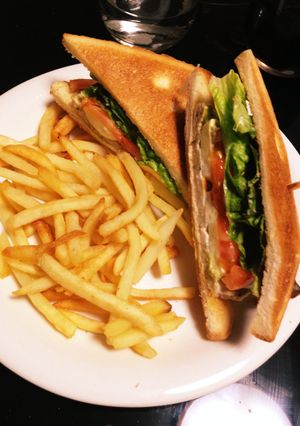 鶏ミンチで！モッツァレラトマトバーガー♡-レシピのメイン写真