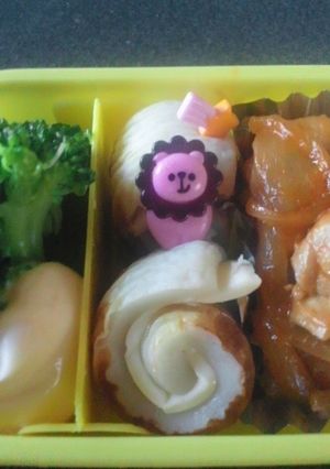 お弁当に♪竹輪とチーズのクルクル巻き-レシピのメイン写真