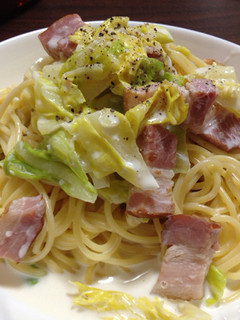 春キャベツとベーコンのクリームパスタ-レシピのメイン写真