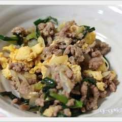 รูปของ ひき肉のめんつゆにらたま