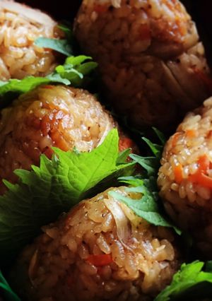 おにぎりにぴったり。濃いめの炊き込みご飯-レシピのメイン写真