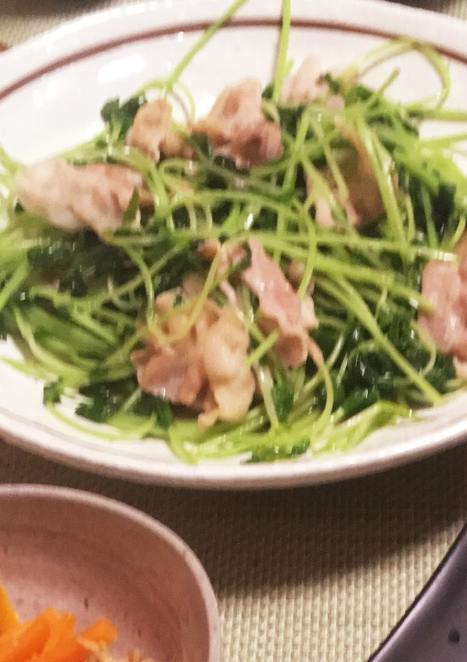 簡単☆豆苗と長ネギの中華炒め-レシピのメイン写真