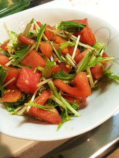 水菜とトマトのにんにくたれサラダ-レシピのメイン写真