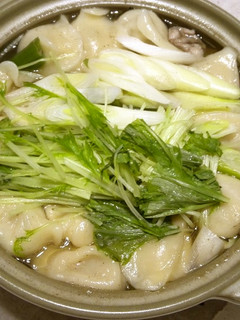 体ぽかぽかスパイシー!花椒の水餃子鍋-レシピのメイン写真
