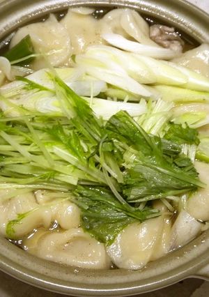 体ぽかぽかスパイシー！花椒の水餃子鍋-レシピのメイン写真