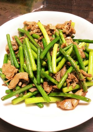 にんにくの芽と豚肉炒め-レシピのメイン写真