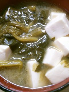 朝食に♪ 簡単 ほうれん草 豆腐の味噌汁-レシピのメイン写真