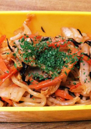 簡単 根菜類のナポリタン風 焼きぞば-レシピのメイン写真