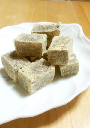 ココナッツオイルときなこのお菓子-レシピのメイン写真