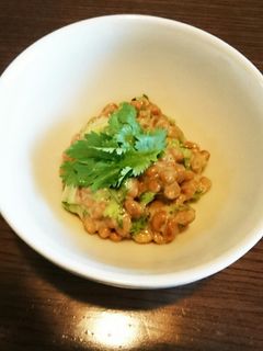 パクチー好きに♥パクチー納豆♪-レシピのメイン写真