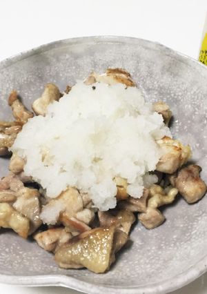 鶏肉のガーリック炒め大根おろしのせ-レシピのメイン写真