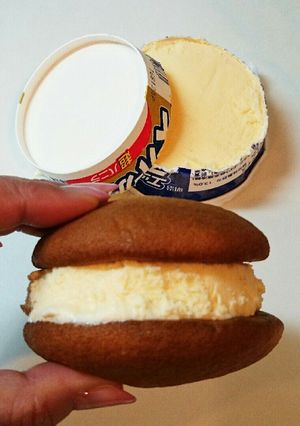 アイスクリームサンド かすてらボーロで-レシピのメイン写真