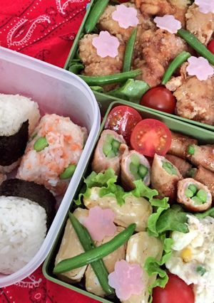 桜満開お花見弁当 2人分♫-レシピのメイン写真