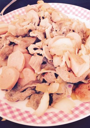 ☆簡単☆豚肉と玉ねぎinソーセージ-レシピのメイン写真