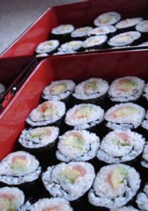 アボカドサーモンのマヨネーズ味の巻き寿司-レシピのメイン写真