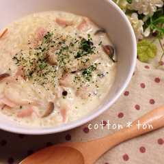 รูปของ 簡単♪♪ハムとしめじのチーズリゾット