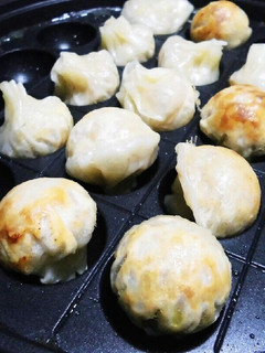 たこ焼き器で餃子♪-レシピのメイン写真