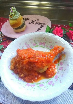 サンタの贈り物＊鶏肉のシンプルトマト煮-レシピのメイン写真
