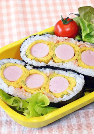 ソーセージロールおにぎらず-レシピのメイン写真