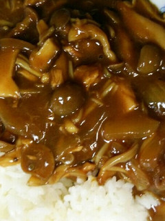 シーチキンとキノコのカレー-レシピのメイン写真