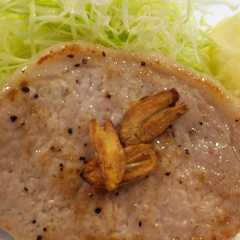 รูปของ 簡単※塩こしょうのみあっさり豚ステーキ♪