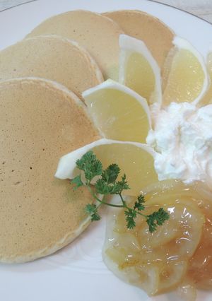 水切りヨーグルトでヘルシーパンケーキ-レシピのメイン写真