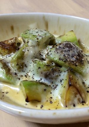 固いアボカドを使って〜チーズ焼き!-レシピのメイン写真