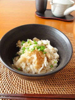 炊飯器で炊く。一番簡単・手軽な鯛飯!-レシピのメイン写真
