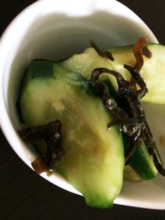 パパッと一品☆胡瓜の昆布漬け-レシピのメイン写真