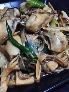きのこと牡蠣の酒蒸し炒めガリバタ醤油風味-レシピのメイン写真