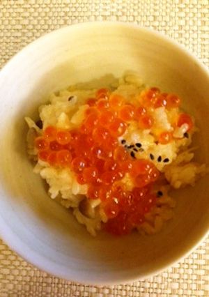 生姜炊き込み玄米ご飯のイクラのせ-レシピのメイン写真
