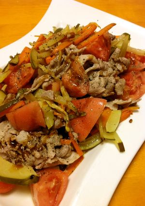 青パパイヤ、トマト、豚肉の炒めもの-レシピのメイン写真