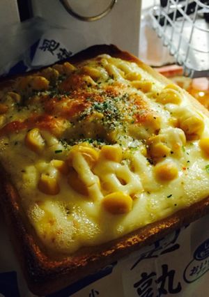 コーンマヨネーズパン-レシピのメイン写真