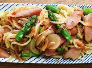 春野菜と桜海老簡単焼うどんアスパラ新玉葱-レシピのメイン写真