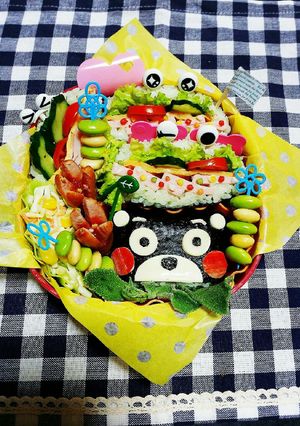 キャラ弁♪おにぎらずくまモン(๑´ლ`๑-レシピのメイン写真