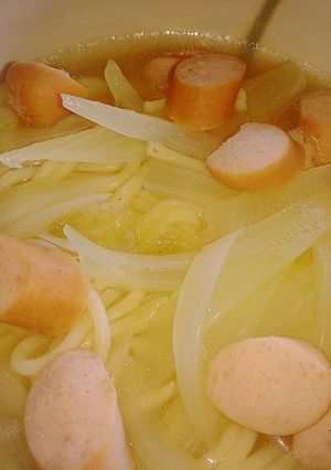 玉ねぎとウインナーのスープパスタ-レシピのメイン写真