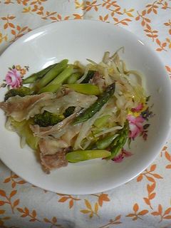 春野菜と豚肉の酒蒸しバター醤油風味-レシピのメイン写真