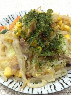 ランチにぴったり♪焼きうどん-レシピのメイン写真
