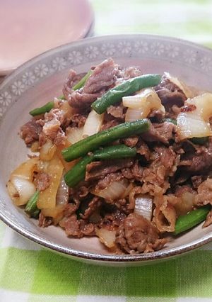 牛肉とたまねぎの煮もの-レシピのメイン写真