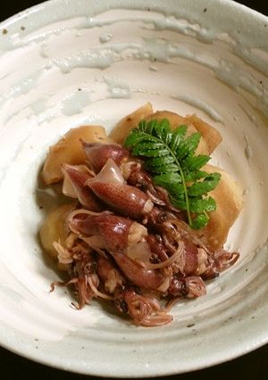 ホタルイカとじゃがいもの煮物-レシピのメイン写真