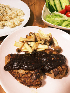 王道ハンバーグ-レシピのメイン写真