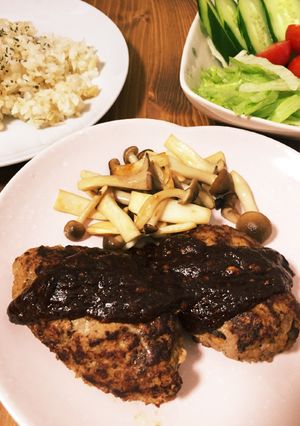 王道ハンバーグ-レシピのメイン写真