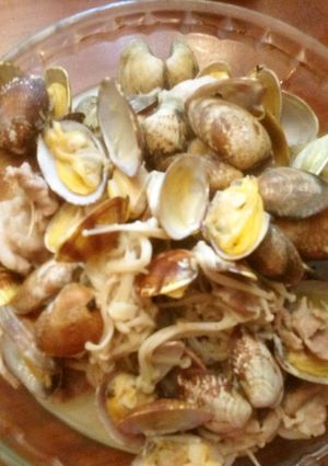 あさりと豚薄切り肉とえのきの酒蒸し-レシピのメイン写真