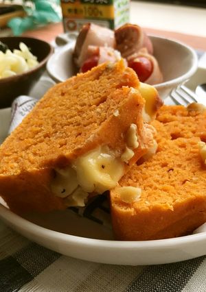 胡桃＆チーズ入り♬オレンジ色の朝食パン-レシピのメイン写真