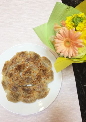 野菜たっぷり♡簡単おうち餃子-レシピのメイン写真