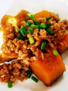 かぼちゃと厚揚げの鶏そぼろ煮 バター風味-レシピのメイン写真