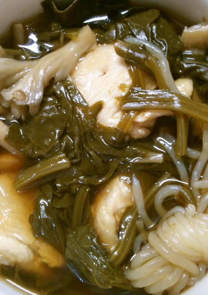 簡単！　鶏肉と　ほうれん草　白滝の　煮物-レシピのメイン写真