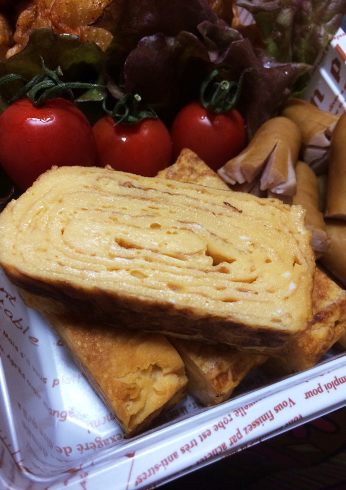 ほんのり甘い♡ママの味の玉子焼き-レシピのメイン写真